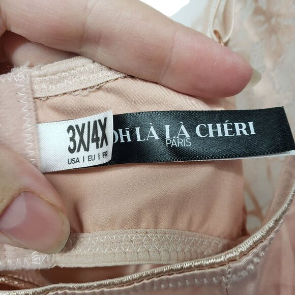 Oh La La Cheri Soft Cup Merry Widow with Plunging Neckline and Garter Straps - Picture 8 of 13